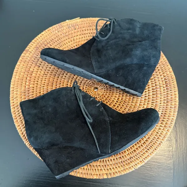 Clarks Black‎ Suede Ankle wedge Boots - Image 5