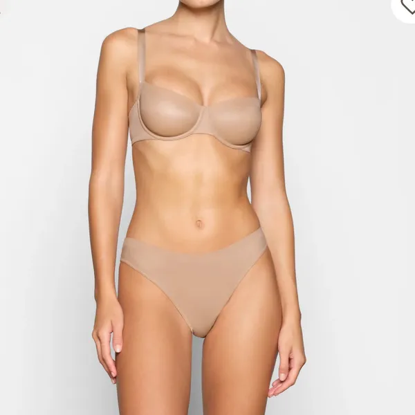 Skims No Show Molded Unlined Balconette‎ Bra in Clay 34A NWT - Image 2