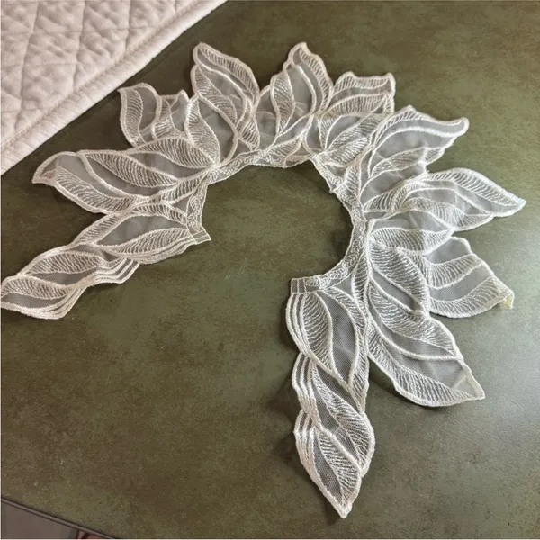 Pilcro White Leaf Lace - Image 6