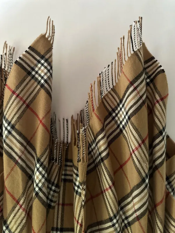 V. Fraas Plaid Shaw - Image 3