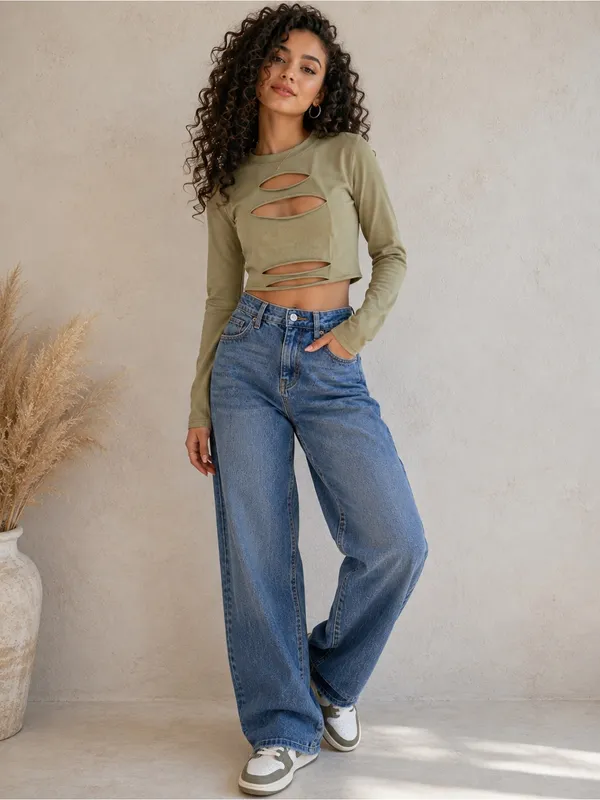 Edikted Olive Green Distressed Cutout Long Sleeve Crop Top Size M NW - Image 3