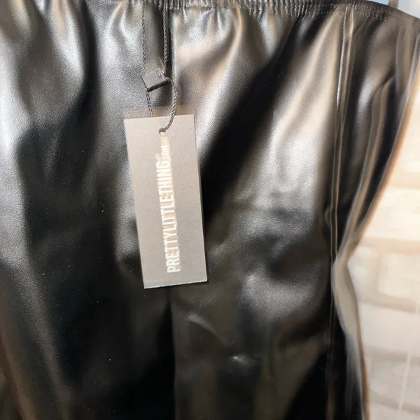 Pretty Little Thing New Black Faux Leather Ruched Bust Cami Top - Image 5