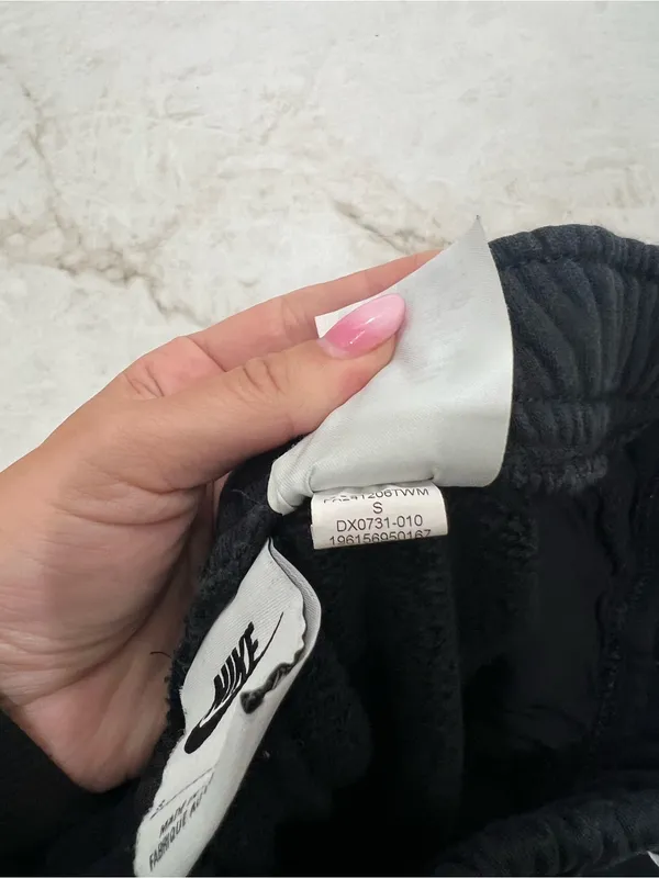 Nike Black French Terry Logo Shorts Size Small - Image 4