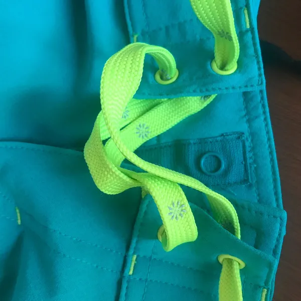 Athleta Green Swim Board Pull-On Shorts with Zipped Pocket Women’s Size 2 - Image 4