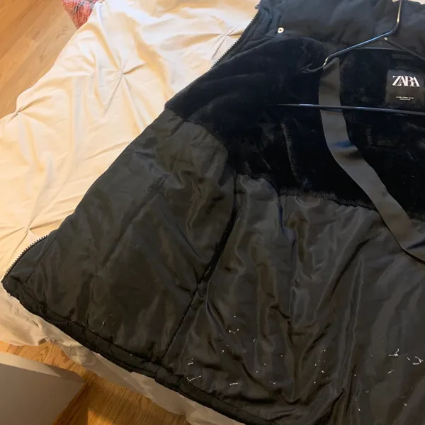 Black Zara hooded puffer jacket Size XS - Image 12