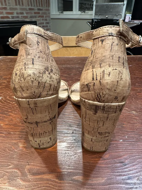 TARGET A New Day “cork-like” strappy ankle sandals - size 9.5 - Image 2