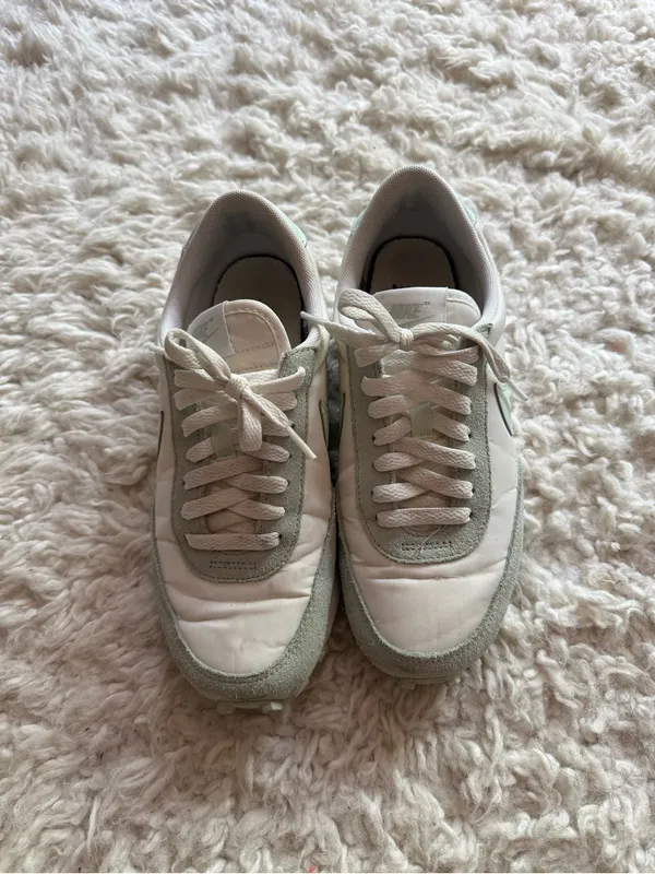 Nike Women's Low-Profile Daybreak Sneakers in Mint Green and White - Image 2
