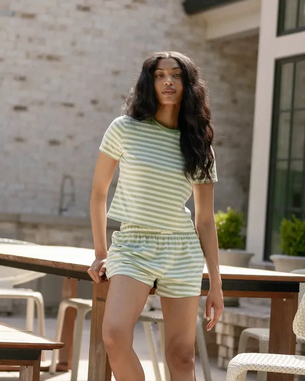 ELEVEN ELEVEN stripe shorts and bay tee set #stripes #trendy #schooloutfits #dailydrills #coolgirl SET!!!! Small top Medium bottoms - Image 3