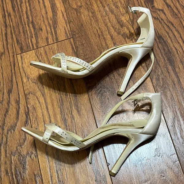 Off White Satin Strappy Jeweled Heels Size 7 - Image 3