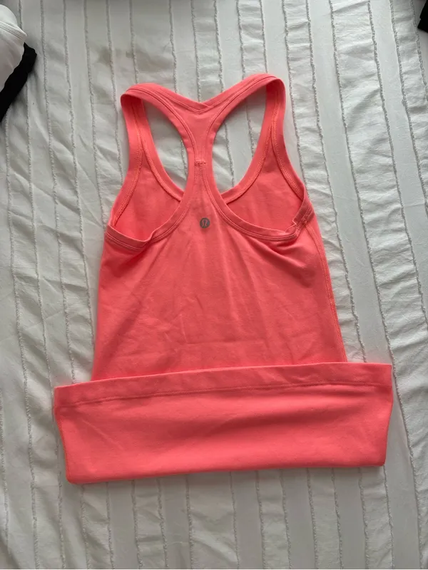 Lululemon tank - Image 2