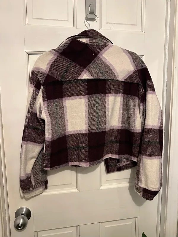 Cropped Shacket  - Image 2