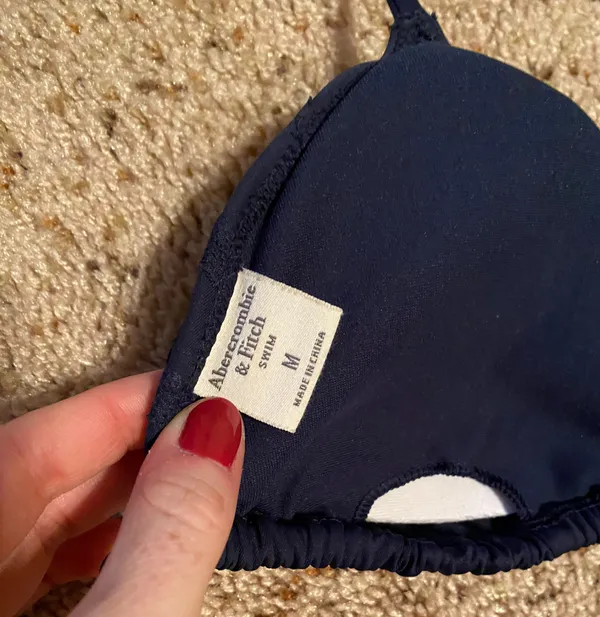 Navy Triangle Bikini Top - Image 4