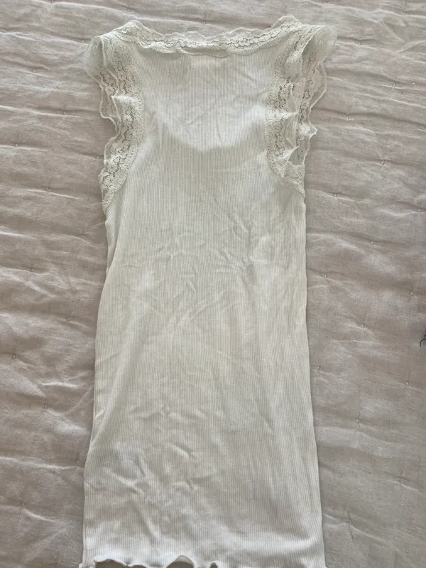 H&M White Lace Top - Image 3