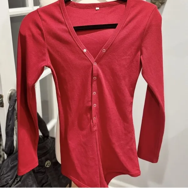 Red Ribbed Henley Lounge Romper - Image 2