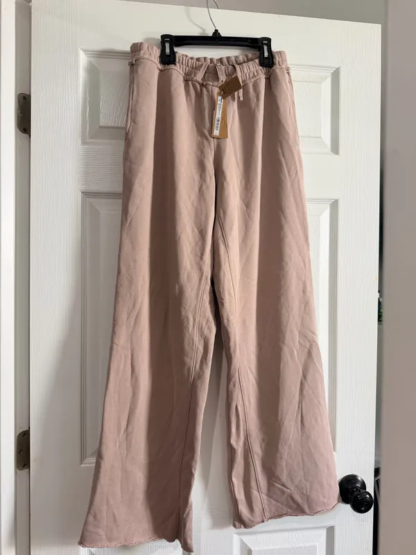 Skims Wide Leg French Terry Sweatpants Fawn - Image 5