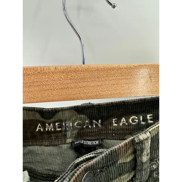 American Eagle Camo Mom Jeans Womens 4 Regular Green Corduroy Super Stretch HE17 - Image 5