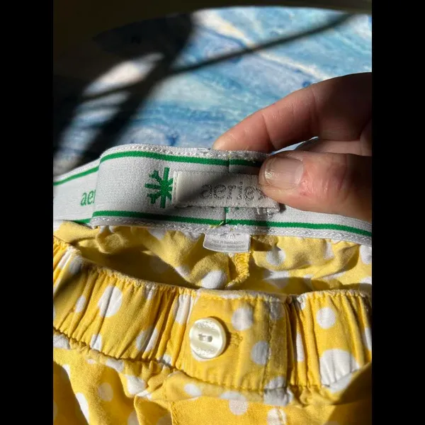 Aerie Women's Yellow Polka Dot Boxer Shorts size Medium - Image 3