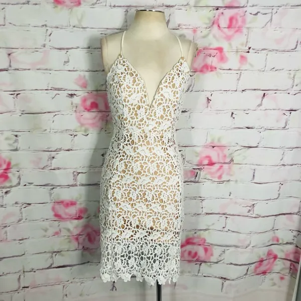 J.O.A. NWT Off white lace strappy back sheath cocktail party dress - Image 7