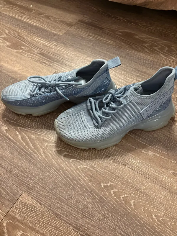 NWOT Steve Madden Maxima Rhinestone Knit Sneakers in a light blue. Size 9 - Image 2