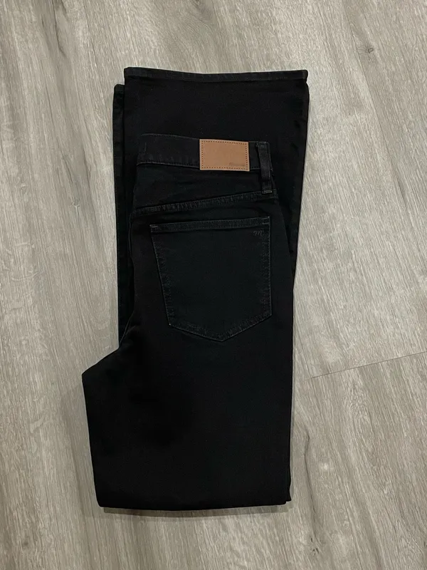 Madewell High-Rise Black Flare Jeans - Image 5
