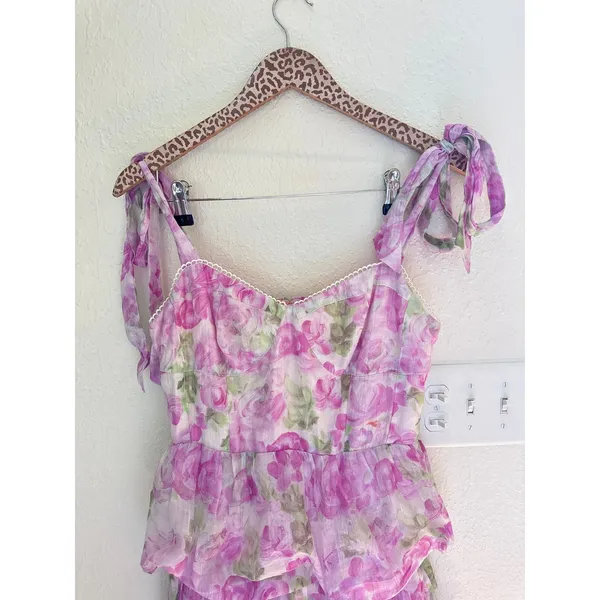 ASTR Zirconia Tiered Dress in Lavender Size Medium - Image 6