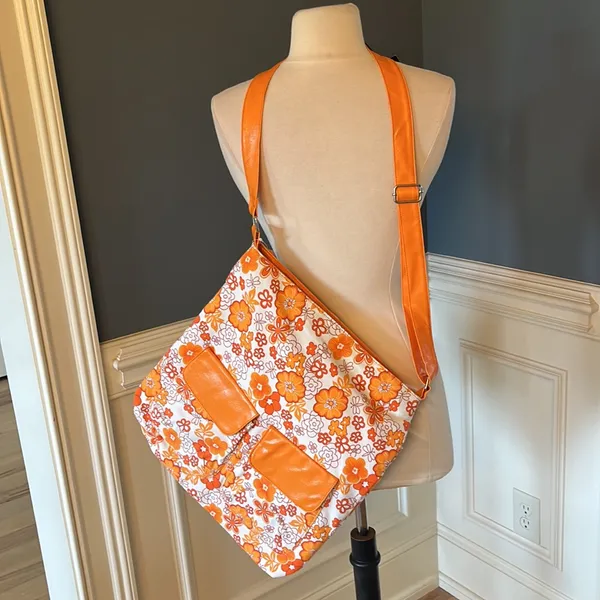 SASHA Handbags NY Large Tote Shoulder Overnight Orange White Floral Purse Womens - Image 2