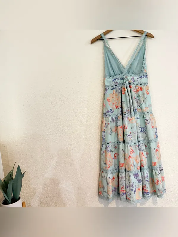 Alice + Olivia Karolina Crochet Floral Blue dress - Image 9