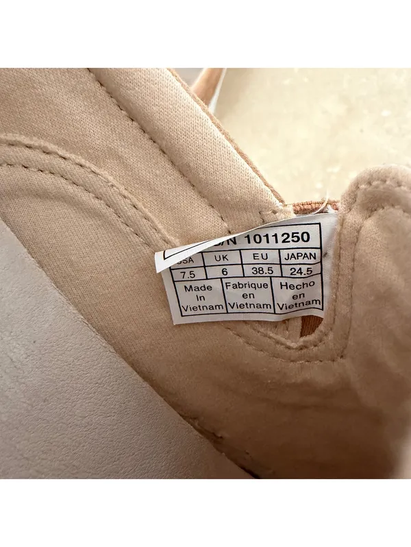 UGG Fierce Geo Perforated Suede Slip-On Sneakers Shoes Tan Women's Size 7.5 - Image 5