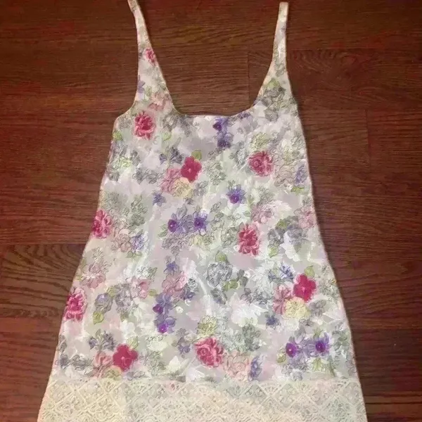 VICTORIA'S SECRET Vintage Gold Label mini slip dress floral lace nightgown EUC - Image 7