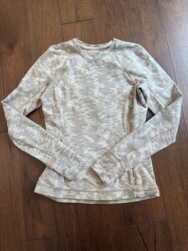 Lululemon It’s Rulu Run Long Sleeve Size 0(?) - C31-012 - Image 2