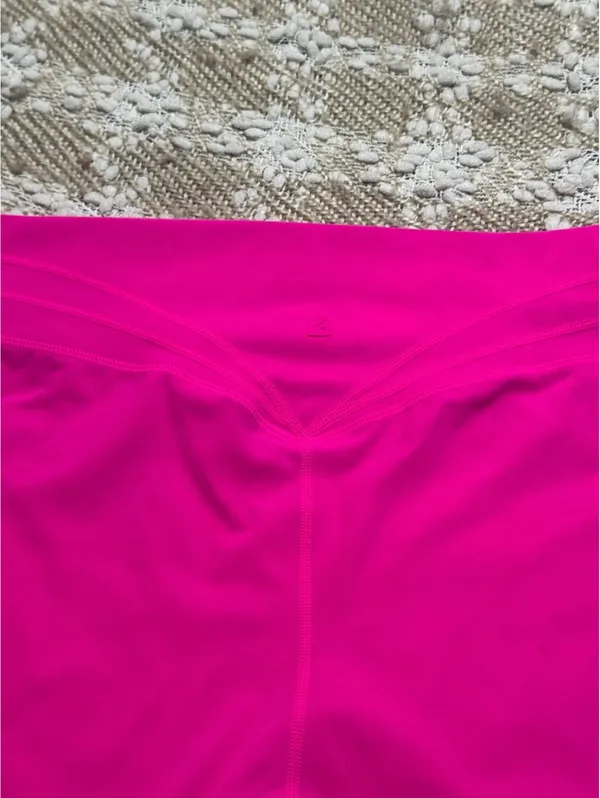 Buffbunny Legacy shorts in vibrant pink, size XXL - Image 5