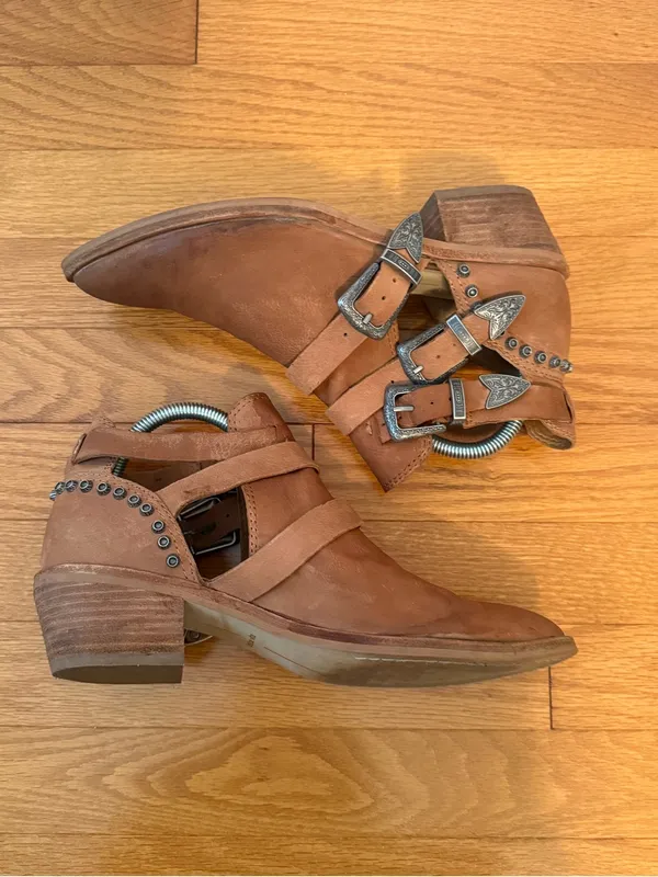 Dolce Vita Spur Leather Booties Tan Size 8 - Image 4