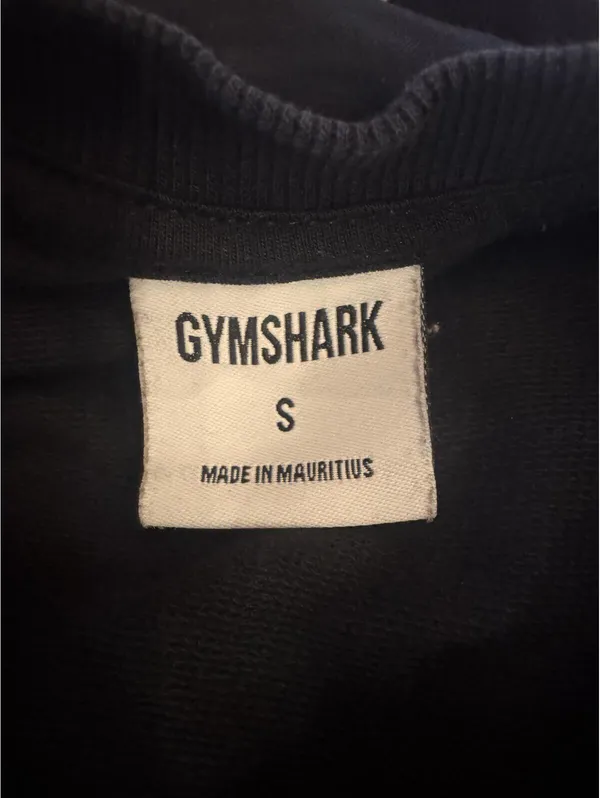 Gymshark Black Long Sleeve Cropped Athletic Top - Image 3