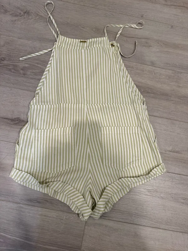Billabong romper - Image 2