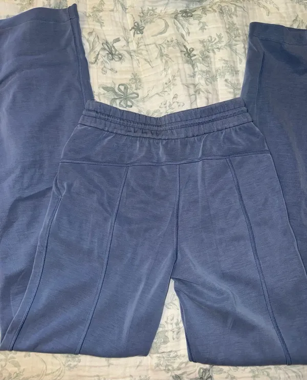Lululemon Softstreme Pants - Image 2