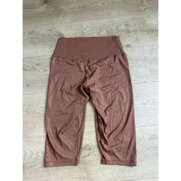 EUC Offline by Aerie brown shimmery sparkle CROP 14" inseam Bikers Shorts size L - Image 2