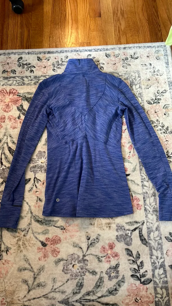 Lululemon Long Sleeve Top - Image 3