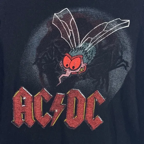 AC/DC Fly on the Wall Tour 1985 Graphic T-Shirt Black Small 100% Cotton Band Tee - Image 2