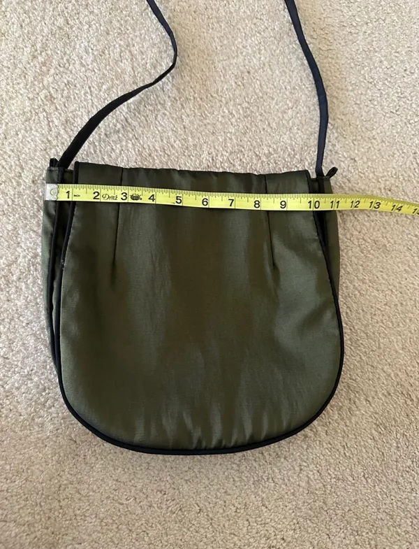 New Handmade Woman's crossbody shoulder Green bag. - Image 6
