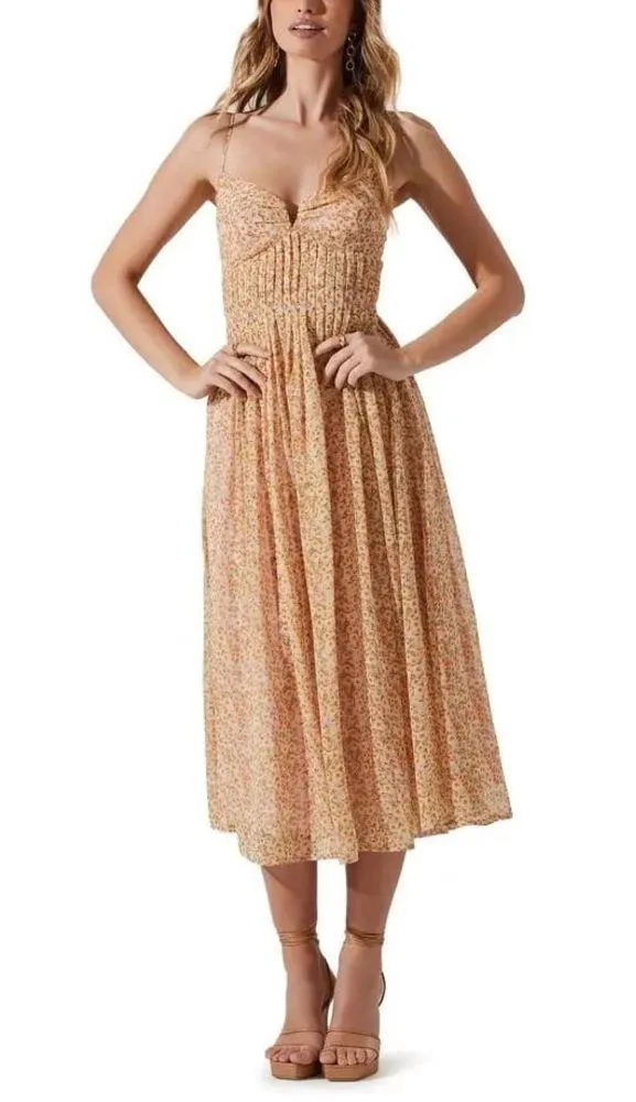 ASTR the Label Floral Print Pleated Midi Dress - Image 4