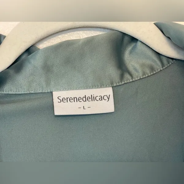 Serenedelicacy Women's Satin Button Down Short Sleeve Pajamas Top Size‎ L - Image 6