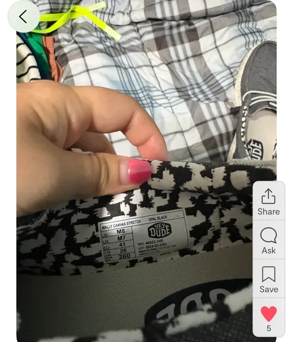 Hey Dude - Image 2