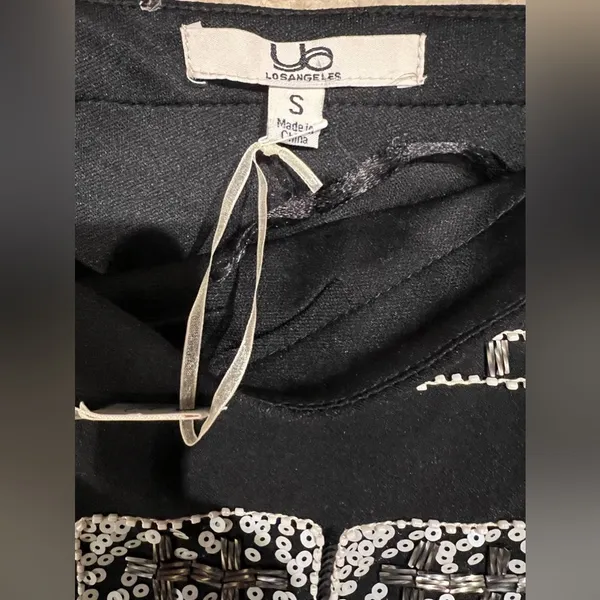 NWT Ya Los Angeles Beaded Black Mini Skirt NWT Size small - Image 3
