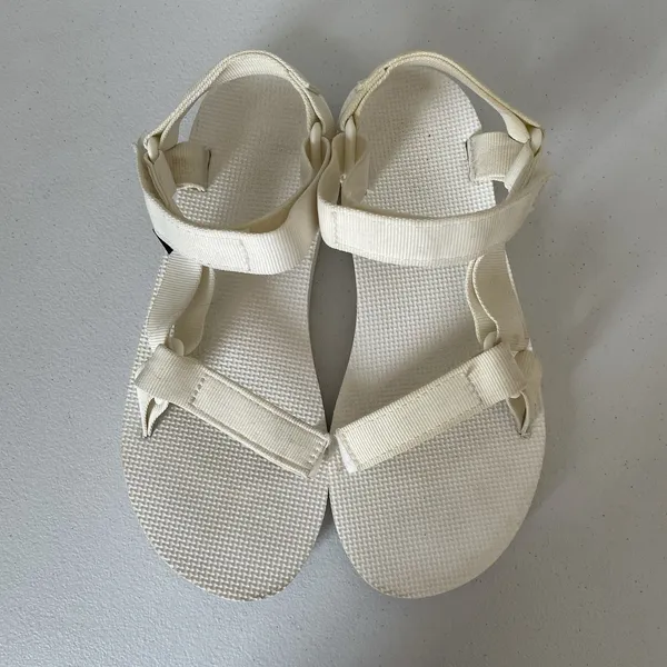 Teva Original Universal Sandals White Cream Gorpcore Outdoor Hiking Size 8 - Image 6