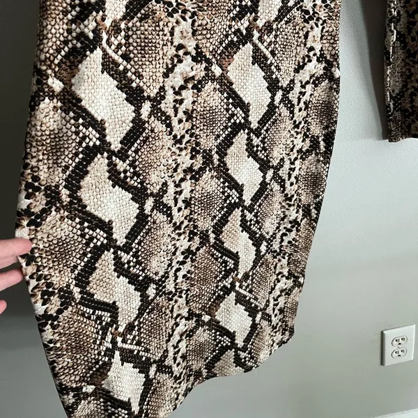 Leith Snakeskin Bodycon Midi Dress Turtleneck Long Sleeve Nordstrom M - Image 5