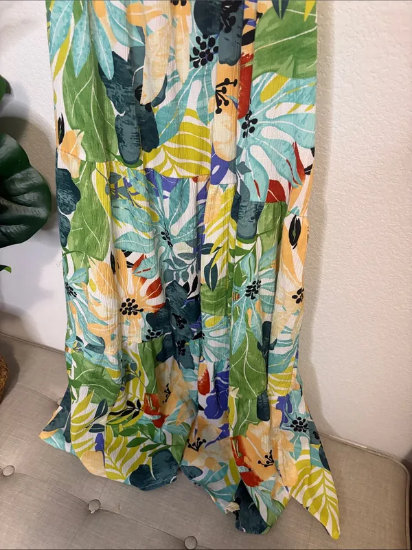 Medium ruffle sleeve Floral Tropical tiered Maxi Dress - Green Multi - Image 4
