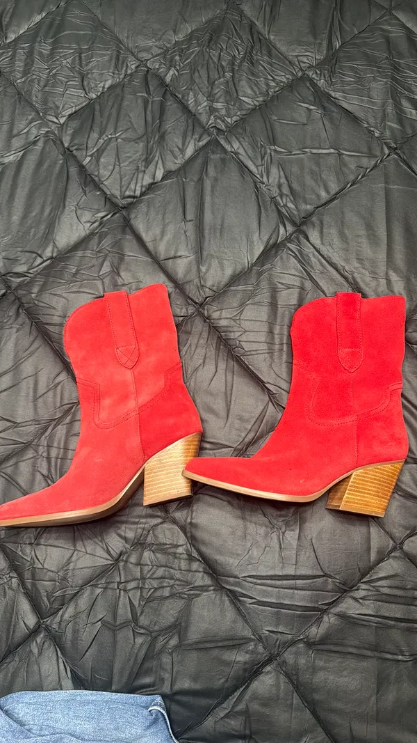 Red Suede Seychelles Line Dance Western Boots - Image 4