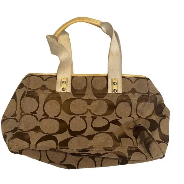 COACH Signature Daisy Vintage Tote Bag Tan And Brown‎ 8X4X12 SEE DESCRIPTION - Image 2