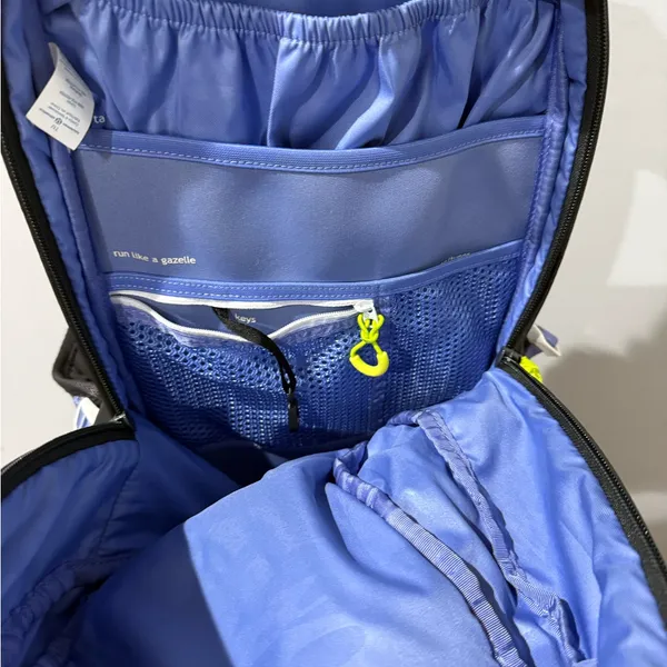 Rare Lululemon Run From Work Backpack‎ Not So Petite Fleur Silver Spoon Camo K - Image 8