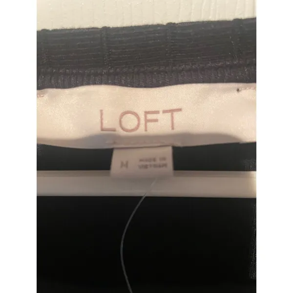 NWT Loft Women's Square Neck L/Sleeve Black Knit Top, Size M, $24, B51 - Image 3